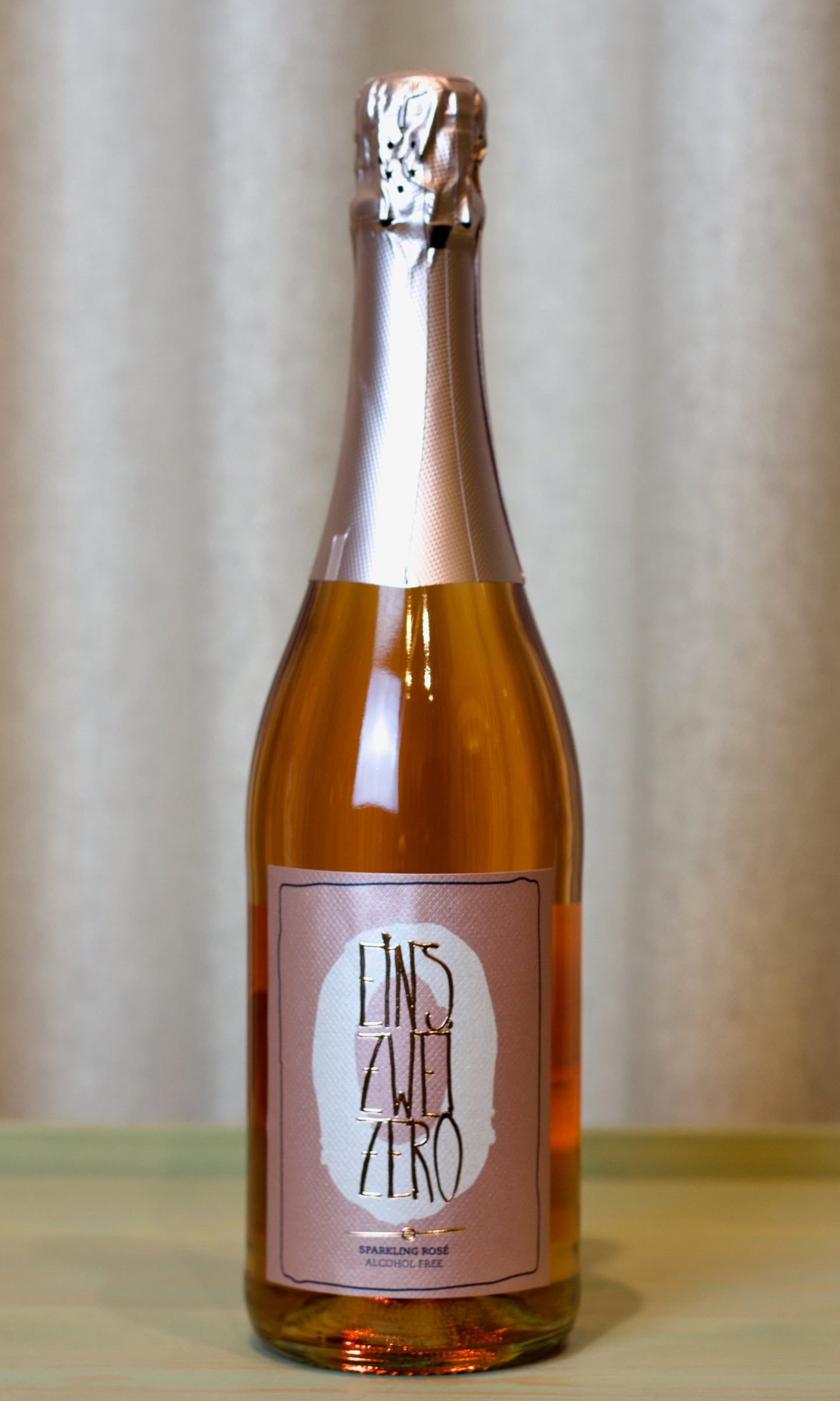 Leitz Eins Zwei Zero Sparkling Rosé NV